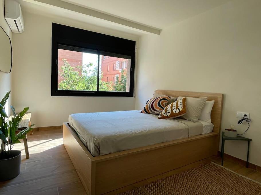 Superflat Near Beach 15' Center Sant Adria de Besos Exterior photo