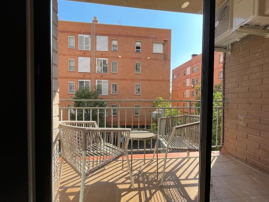 Superflat Near Beach 15' Center Sant Adria de Besos Exterior photo